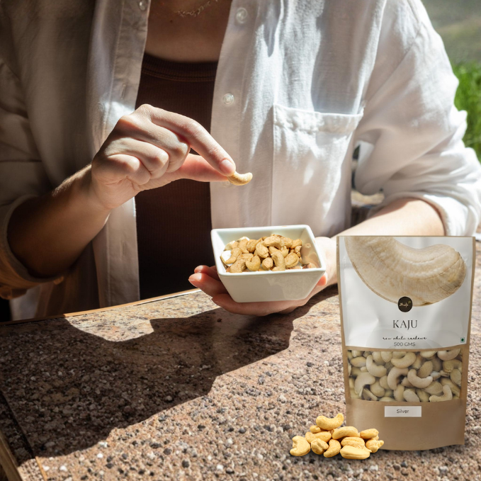 Premium Cashew nuts silver -  (320 grade Kaju)